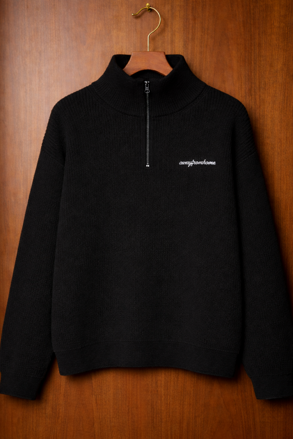 Black "For those who never settle" Quarter Zip